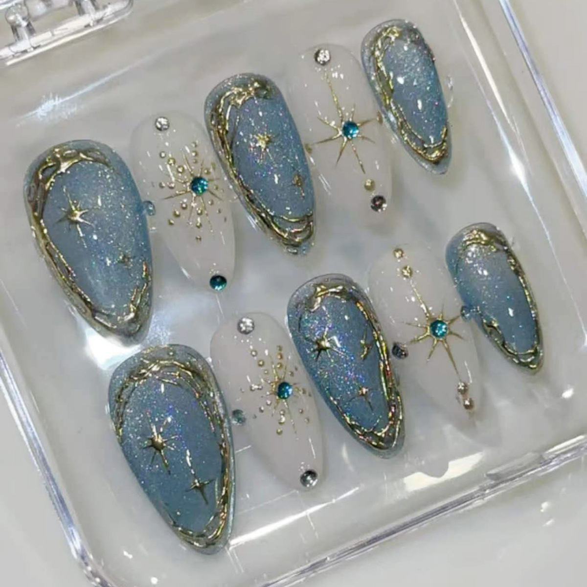 Nail Art Y2K - 24 Uñas Postizas Adornadas con Purpurina